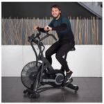 inSPORTline - AirBike Pro under användning